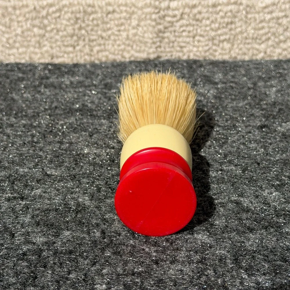 Vintage Ever-Ready Shaving Brush Red Cream Handle with Original Box ASR Products